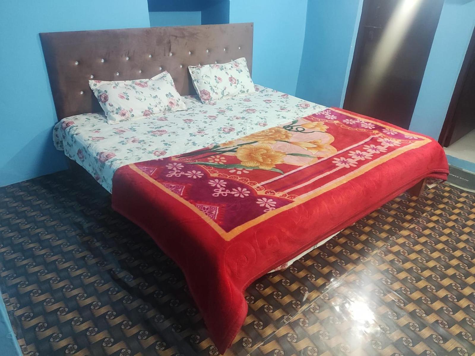 The Heavens Apartment Almora Luaran gambar
